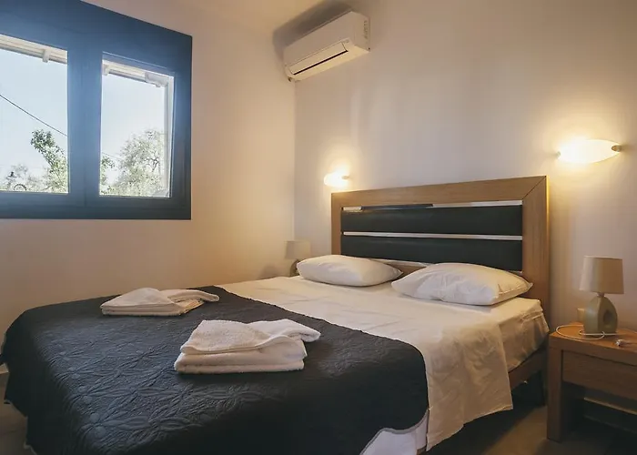 瑟康别墅 公寓 *