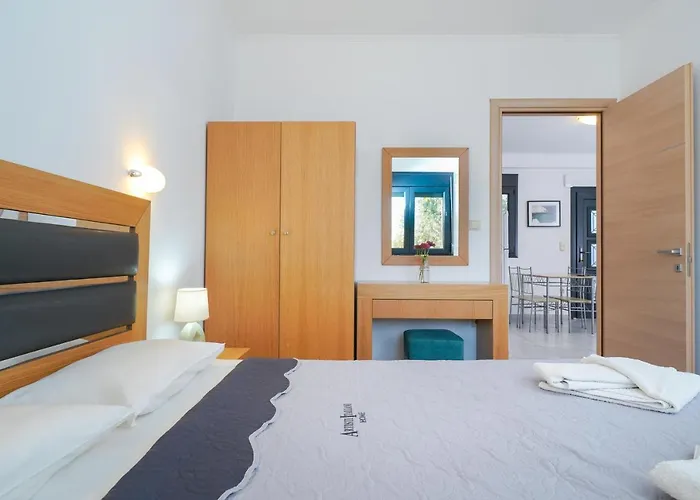 瑟康别墅 公寓 *